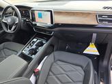 Thumbnail of 2025 Silver Mist Metallic Volkswagen Atlas