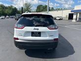 Thumbnail of 2021 Bright White Clearcoat Jeep Cherokee