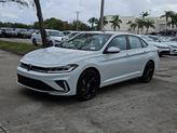 Photo of 2025 Opal White Pearl Effect Volkswagen Jetta