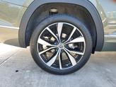 Thumbnail of 2026 Avocado Green Pearl Volkswagen Atlas