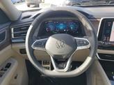 Thumbnail of 2026 Avocado Green Pearl Volkswagen Atlas