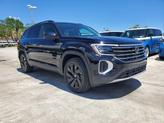 Thumbnail of 2026 Deep Black Pearl Effect Volkswagen Atlas
