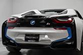 Thumbnail of 2019 Crystal White Pearl Metallic w/ BMW i Frozen Blue Accen BMW i8