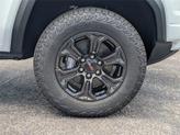 Thumbnail of 2025 Summit White GMC Canyon