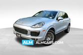 Photo of 2017 Rhodium Silver Porsche Cayenne