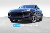 Photo of 2022 Black Porsche Cayenne