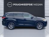 Thumbnail of 2019 Midnight Black Metallic Toyota Highlander