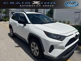 Photo of 2019 Super White Toyota RAV4