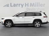 Thumbnail of 2022 Bright White Clearcoat Jeep Grand Cherokee L