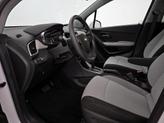 Thumbnail of 2022 White Chevrolet Trax