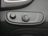 Thumbnail of 2022 White Chevrolet Trax