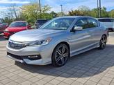 Thumbnail of 2017 Lunar Silver Metallic Honda Accord