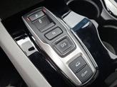 Thumbnail of 2022 Lunar Silver Metallic Honda Pilot