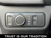 Thumbnail of 2022 Iconic Silver Metallic Ford Escape