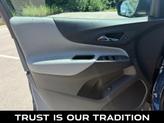 Thumbnail of 2022 Blue Glow Metallic Chevrolet Equinox