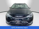 Thumbnail of 2017 Brilliant Black Crystal Pearlcoat Chrysler Pacifica