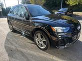 Thumbnail of 2025 Mythos Black Metallic Audi Q5