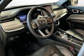 Thumbnail of 2025 Diamond Black Crystal Pearlcoat Jeep Compass