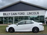 Photo of 2021 Super White Toyota Camry