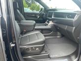Thumbnail of 2024 Onyx Black GMC Yukon XL