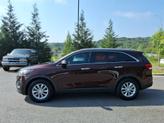 Thumbnail of 2017 Sangria Kia Sorento