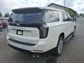 Thumbnail of 2025 Iridescent Pearl Tricoat Chevrolet Suburban