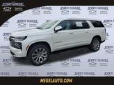 Photo of 2025 Iridescent Pearl Tricoat Chevrolet Suburban
