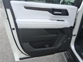 Thumbnail of 2025 Iridescent Pearl Tricoat Chevrolet Suburban