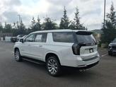 Thumbnail of 2025 Iridescent Pearl Tricoat Chevrolet Suburban