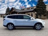 Thumbnail of 2017 Iridescent Pearl Tricoat Chevrolet Traverse