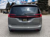 Thumbnail of 2025 Ceramic Gray Clearcoat Chrysler Pacifica