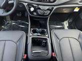 Thumbnail of 2025 Ceramic Gray Clearcoat Chrysler Pacifica