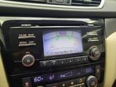 Thumbnail of 2016 White Nissan Rogue