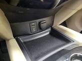 Thumbnail of 2016 White Nissan Rogue
