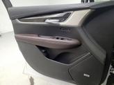 Thumbnail of 2022 White Cadillac XT6