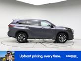 Thumbnail of 2022 Gray Toyota Highlander Hybrid