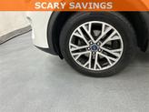 Thumbnail of 2022 Star White Metallic Tri-Coat Ford Escape