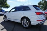 Thumbnail of 2025 Glacier White Metallic Audi Q7