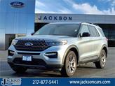 Photo of 2023 Iconic Silver Metallic Ford Explorer