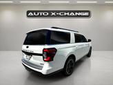 Thumbnail of 2022 White Ford Expedition