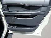 Thumbnail of 2022 White Ford Expedition