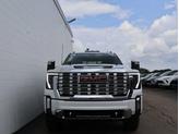 Thumbnail of 2025 White Frost Tri-Coat GMC Sierra 2500