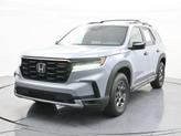 Photo of 2023 Diffused Sky Pearl Honda Pilot