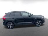 Thumbnail of 2024 Onyx Black Metallic Volvo XC40