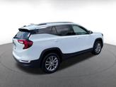 Thumbnail of 2024 Summit White GMC Terrain