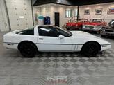 Thumbnail of 1989 White Chevrolet Corvette