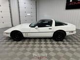 Thumbnail of 1989 White Chevrolet Corvette