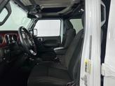 Thumbnail of 2021 Bright White Clearcoat Jeep Gladiator