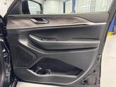 Thumbnail of 2025 Diamond Black Jeep Grand Cherokee L