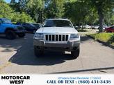 Thumbnail of 2004 Bright Silver Metallic Jeep Grand Cherokee